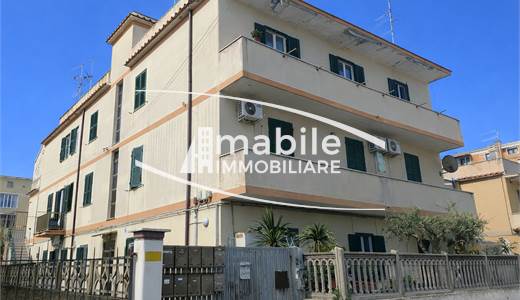 Fiumicino, Via del Portico Placidiano ad. Darsena, Bilocale di 47mq in Ottimo Stato, Piano Rialzato